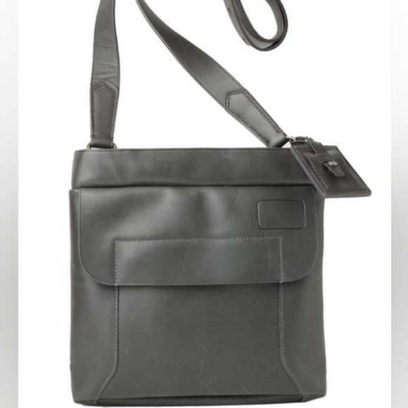 Unisex Tumi Diagonal Napa Leather Crossbody/Messenger Bag in Graphite